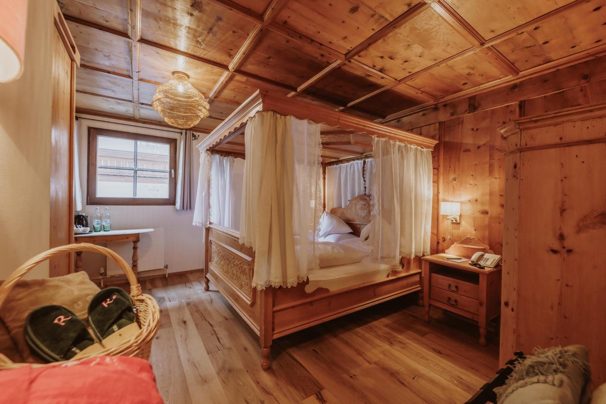 Hotel Gluecksschmiede - Hinterglemm Saalbach-Hinterglemm Luaran gambar