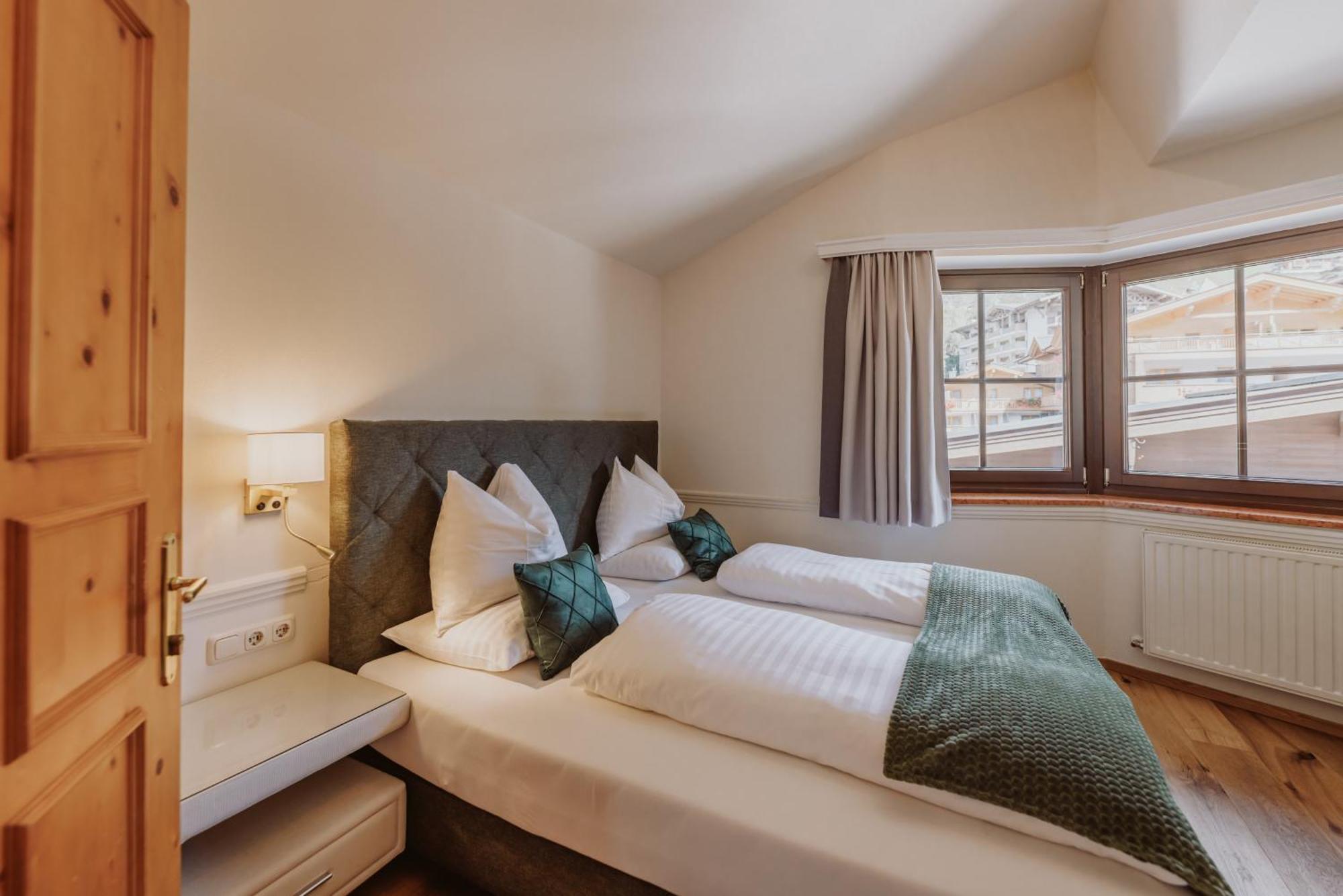 Hotel Gluecksschmiede - Hinterglemm Saalbach-Hinterglemm Luaran gambar