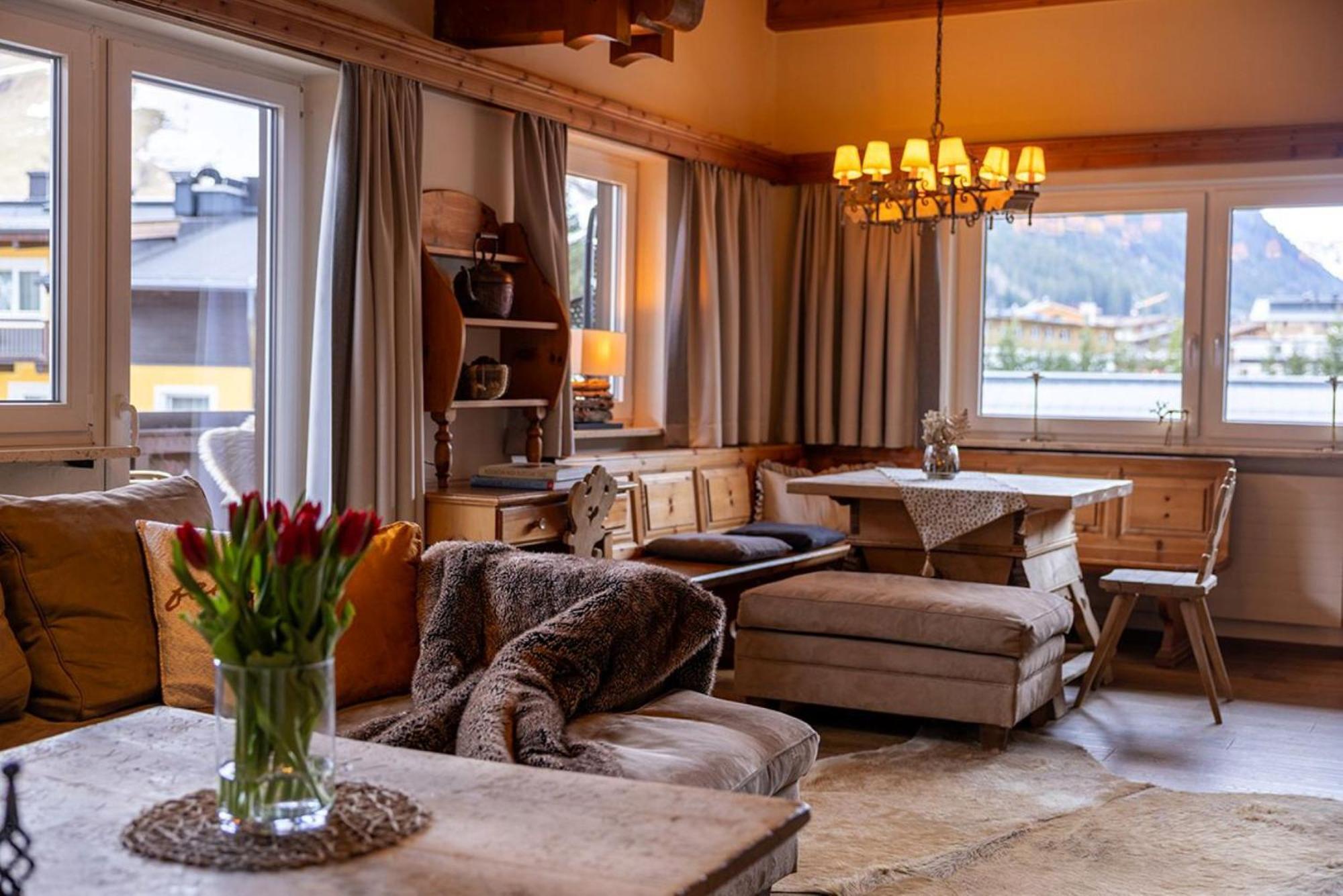 Hotel Gluecksschmiede - Hinterglemm Saalbach-Hinterglemm Luaran gambar